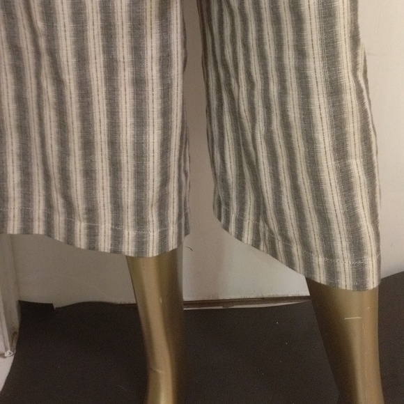 Mac studios gray and black and white striped jumpsuit with belt wide leg - Picture 9 of 13